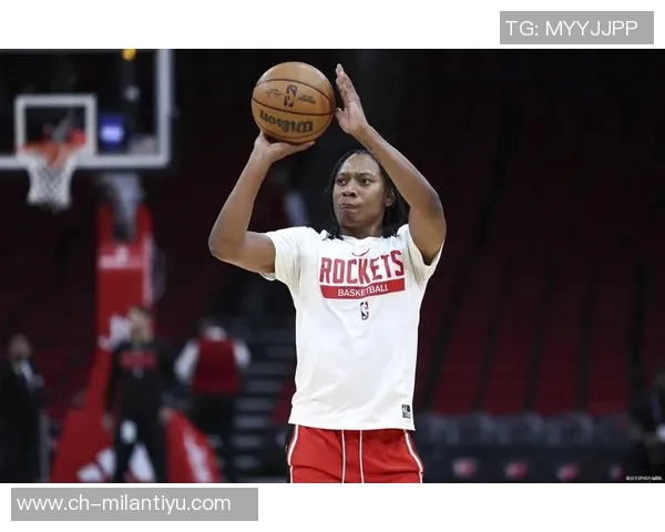 华盛顿鼓励球队坚持信念相信努力终将迎来转机